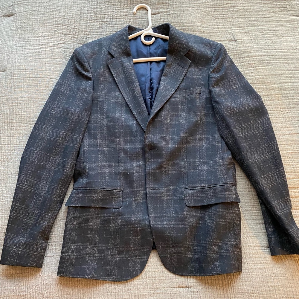 Mens patterned navy blazer. Size 40R